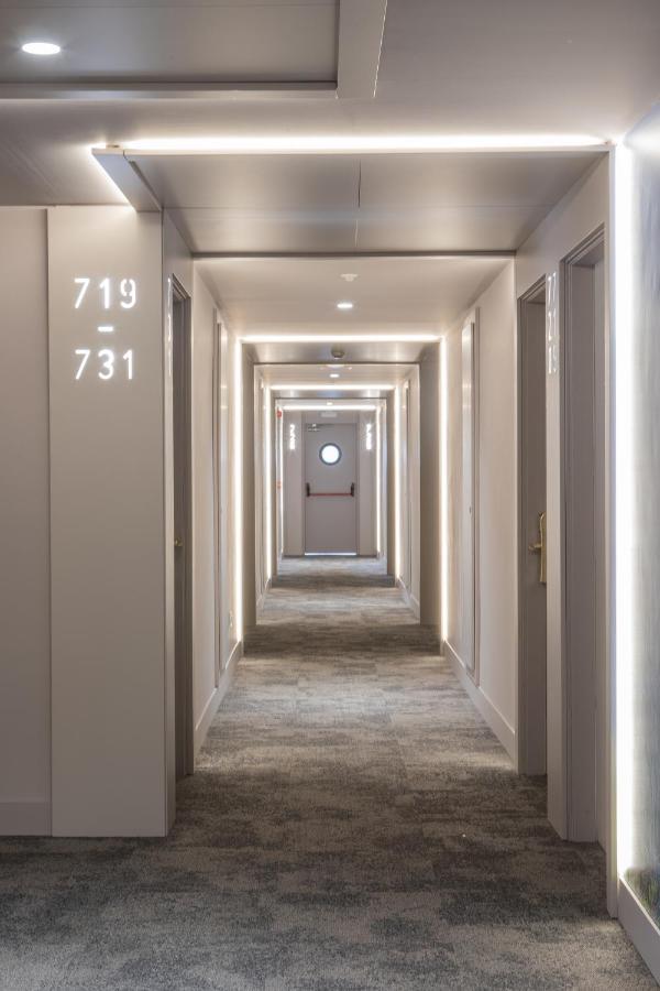 Отель Prestige Sant Marc Росас Экстерьер фото